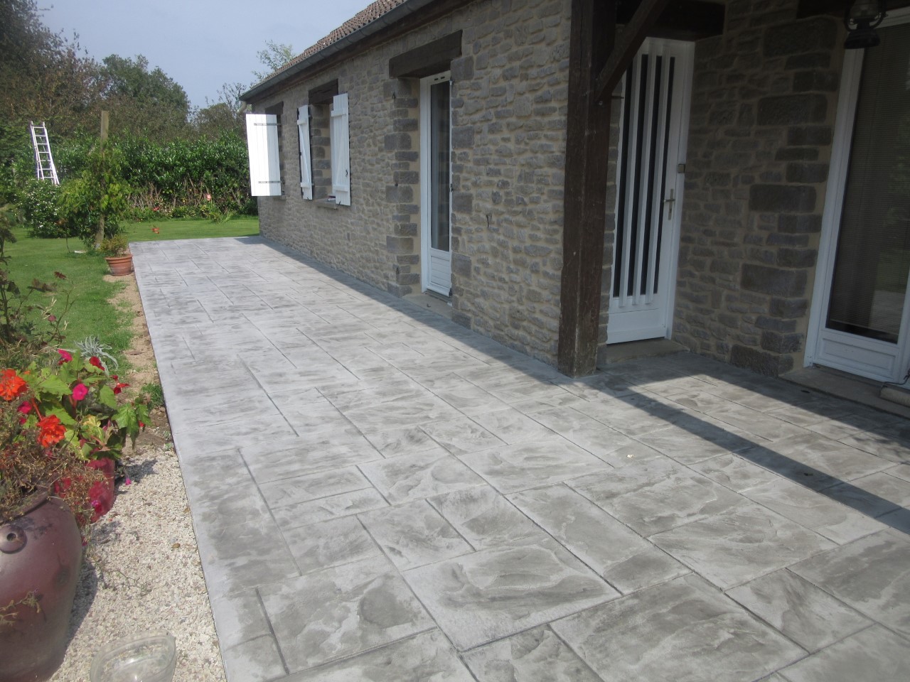 Steve Venisse Macon Granville Terrasse Imprime Imitation Dalle De Bourgogne 2